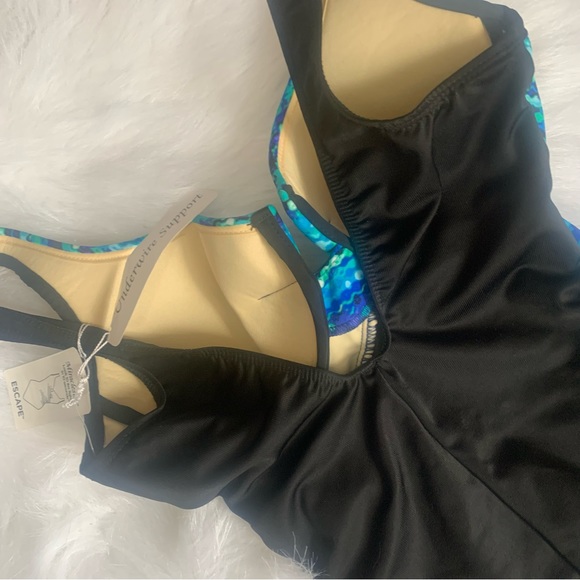 Miraclesuit Escape Underwired One Piece Swim Suit - Picture 10 of 10